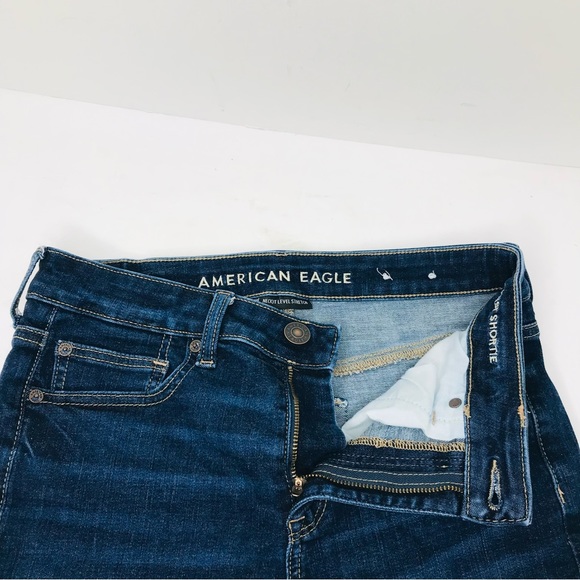 American Eagle Hi-rise shortie denim shorts woman’s size 8 - Picture 3 of 4